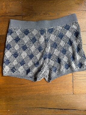 SOLID & STRIPED Navy and Cream Diamond Knit Shorts